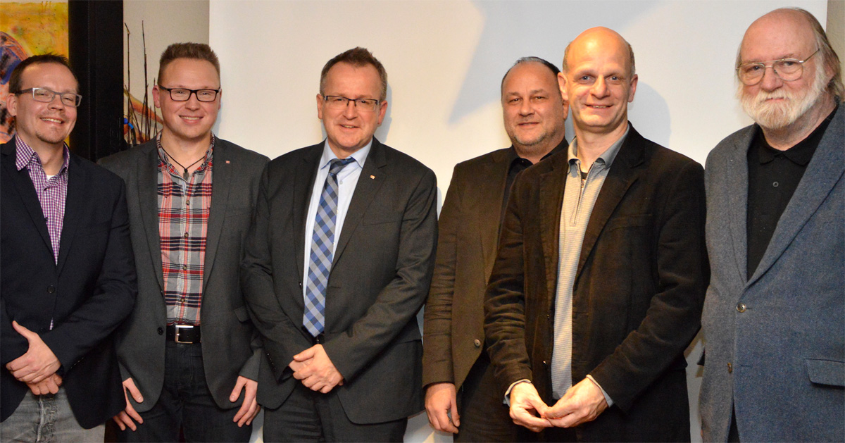 Sascha Zuk (Abellio), Hans Benedikt Orta, Stefan Ventzke (beide DB), Ralf Dammann (VRR), Stefan Zimkeit MdL, Lothar Ebbers (Pro Bahn)